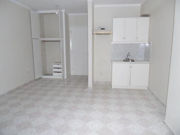 Studio 28 sqm for rent, Achaia, Patra
