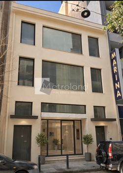 Business bulding 840 sqm for sale