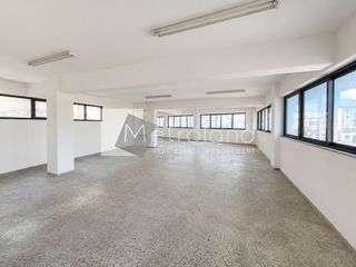 Επιχειρηματικό κτίριο 2.293 τ.μ. για πώληση