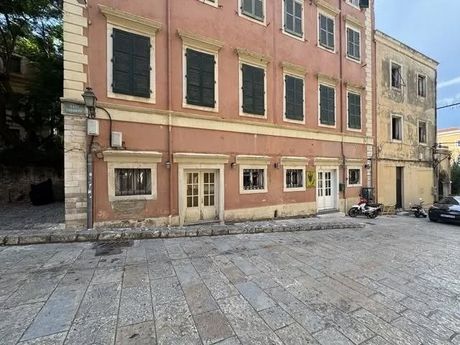 Επαγγελματικό 98 τ.μ. προς πώληση