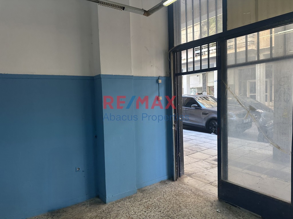Κατάστημα 40 τ.μ. προς πώληση, Πλατεία Κολιάτσου