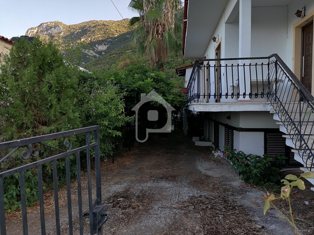Μονοκατοικία 60 τ.μ. προς ενοικίαση, Καρυά Καμένων Βούρλων