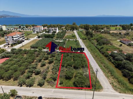 Land plot 775 sqm for sale