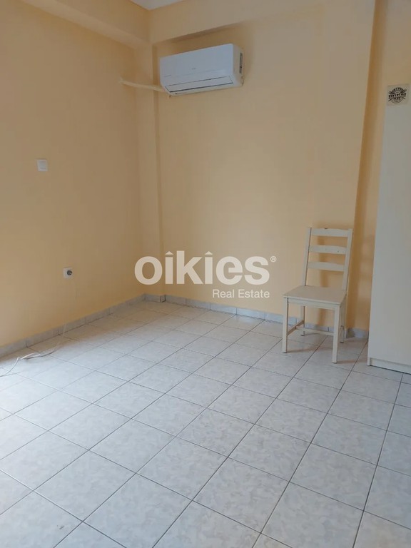 Studio / γκαρσονιέρα 30 τ.μ. προς ενοικίαση, Συκιές