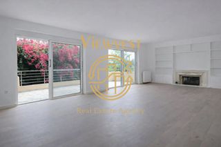 Μεζονέτα 220 τ.μ. για ενοικίαση