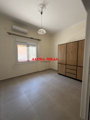 Διαμέρισμα 50 τ.μ. για ενοικίαση, Πειραιάς, Αγία Σοφία-thumb-4