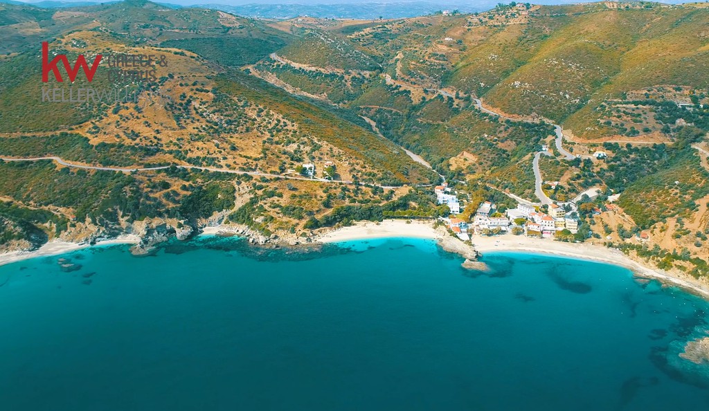 Αγροτεμάχια 45.000 τ.μ. προς πώληση, Κάλαμος Αυλώνας
