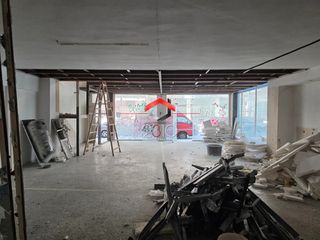 Store 238 sqm for sale
