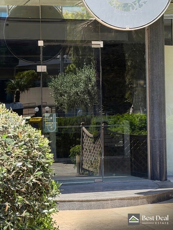 Κατάστημα 580 τ.μ. προς ενοικίαση, Κάτω Γλυφάδα
