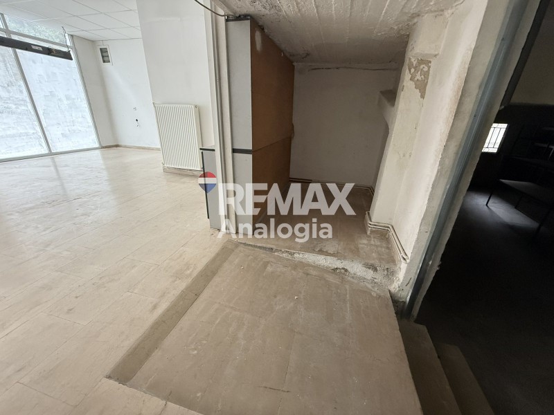 Κατάστημα 106 τ.μ. προς ενοικίαση, Φάληρο