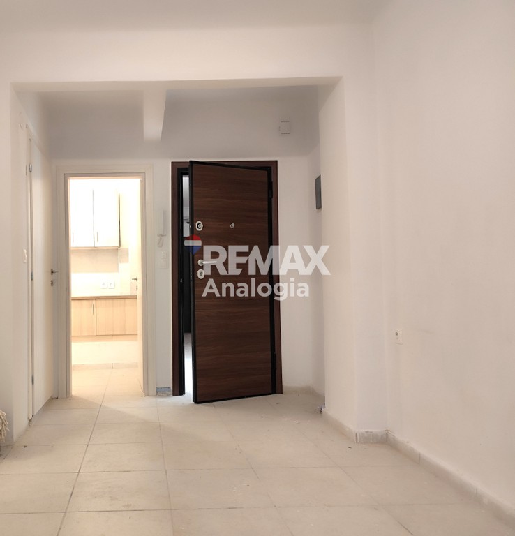 Studio / γκαρσονιέρα 40 τ.μ. προς ενοικίαση, Νέα Παραλία