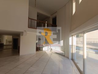 Επιχειρηματικό κτίριο 340 τ.μ. για ενοικίαση
