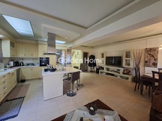 Συγκρότημα διαμερισμάτων 633 τ.μ. για πώληση