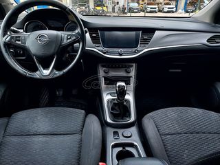 Opel Astra 2019-thumb-1