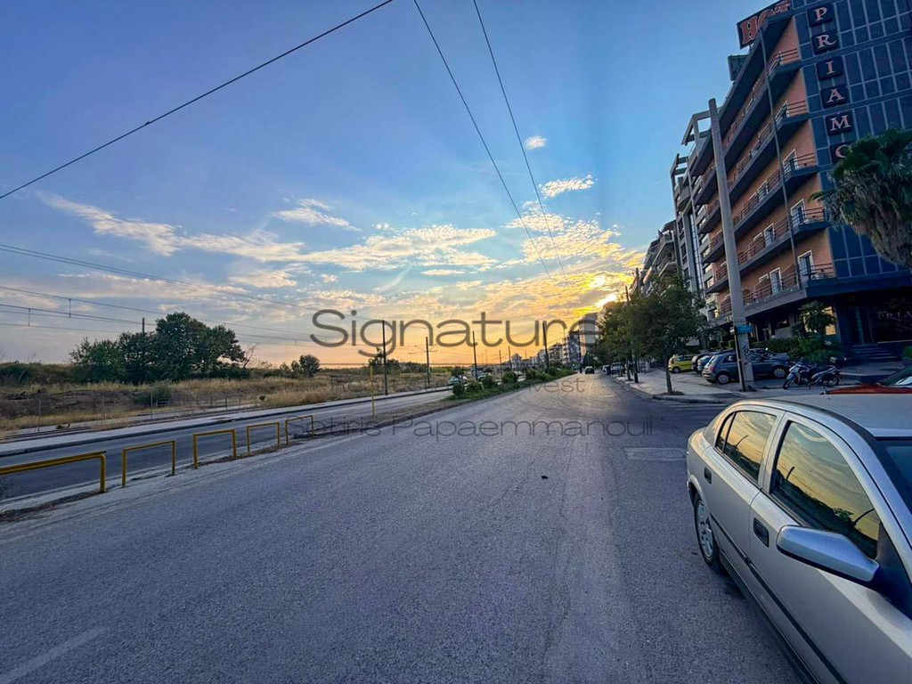 Κατάστημα 500 τ.μ. προς πώληση, Μοσχάτο