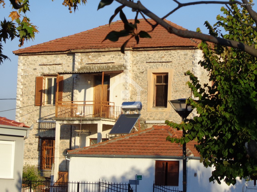 Μονοκατοικία 213 τ.μ. πρός πώληση, Ν. Τρικάλων, Οιχαλίας