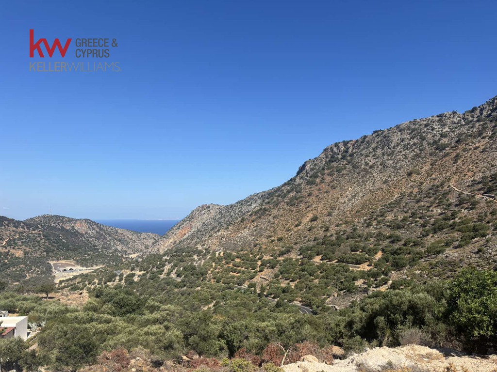 Οικόπεδο 2.083,91 τ.μ. προς πώληση, Βραχάσι