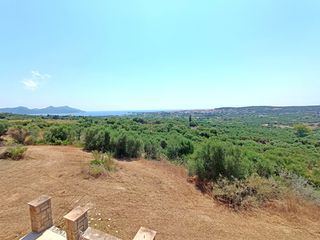 Συγκρότημα διαμερισμάτων 672 τ.μ. για πώληση