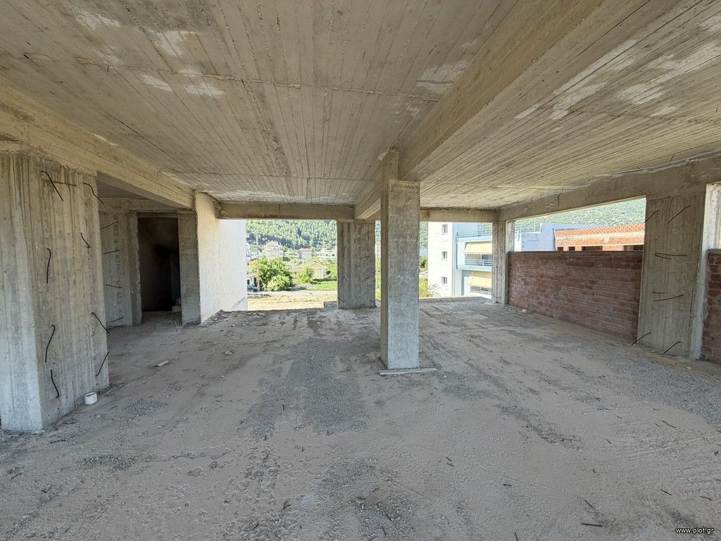 Επιχειρηματικό κτίριο 400 τ.μ. πρός πώληση, Θεσπρωτία, Ηγουμενίτσα