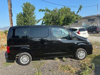 Nissan NV 200 2016-thumb-1