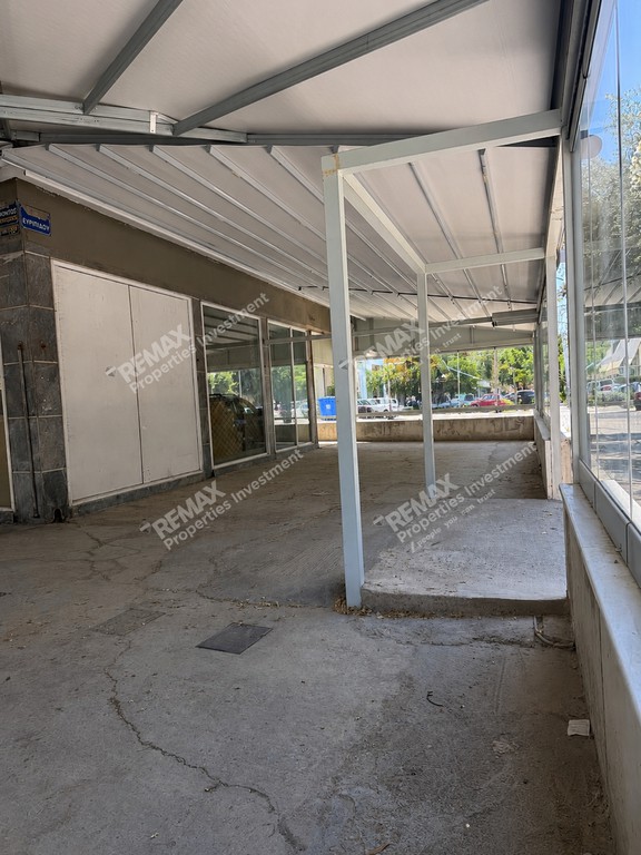 Κατάστημα 328 τ.μ. προς ενοικίαση, Τζιτζιφιές