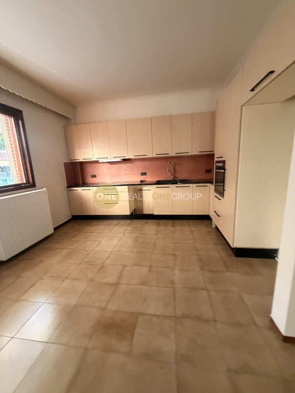 Διαμέρισμα 170 τ.μ. πρός ενοικίαση, Αθήνα - Βόρεια Προάστια, Δροσιά