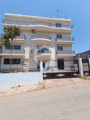 Επιχειρηματικό κτίριο 1.460 τ.μ. για πώληση