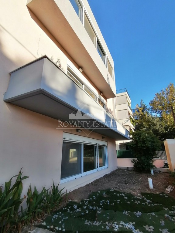 Επιχειρηματικό κτίριο 923 τ.μ. πρός πώληση, Αθήνα - Βόρεια Προάστια, Λυκόβρυση