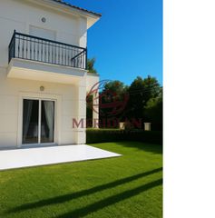 Μεζονέτα 176 τ.μ. για ενοικίαση