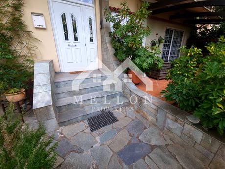 Apartment 143 sqm for rent