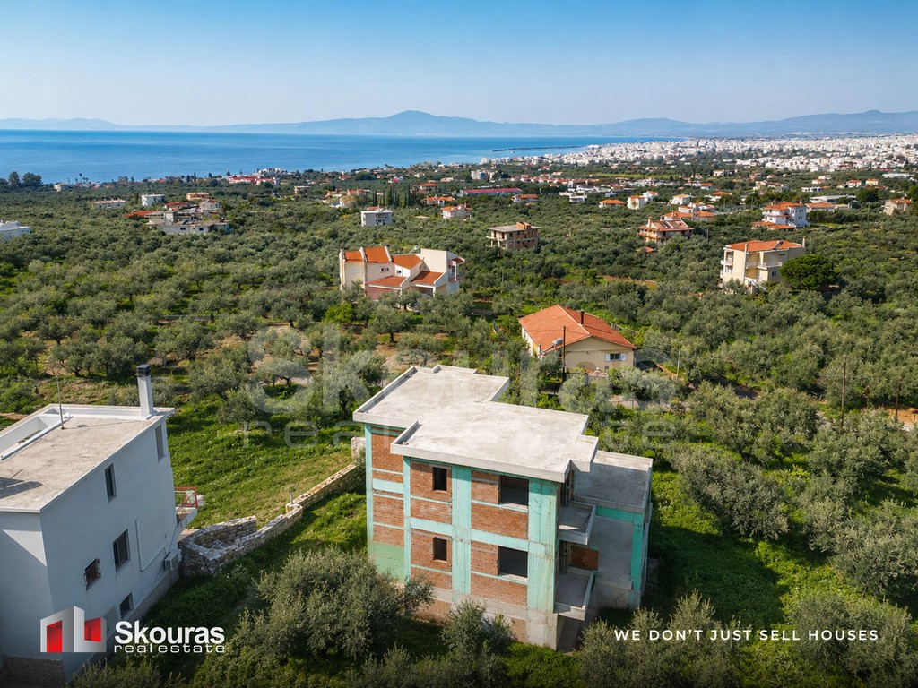 Μονοκατοικία 210 τ.μ. προς πώληση, Καλαμάτα