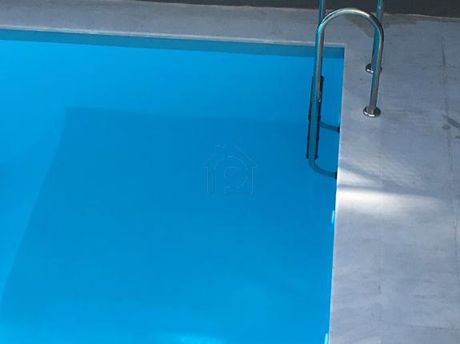 Μονοκατοικία 400 τ.μ. πρός ενοικίαση