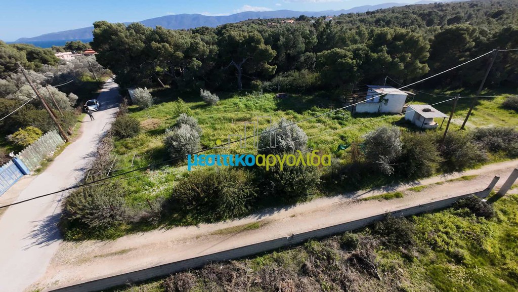 Αγροτεμάχια 1.927,37 τ.μ. προς πώληση, Λουτράκι-Περαχώρα