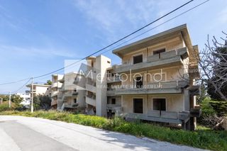 Συγκρότημα διαμερισμάτων 3.600 τ.μ. για πώληση