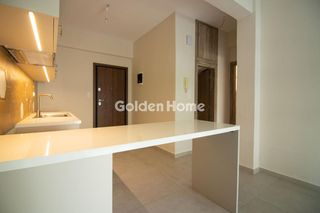 Διαμέρισμα 45 τ.μ. για πώληση, Πειραιάς, Αγία Σοφία-thumb-4