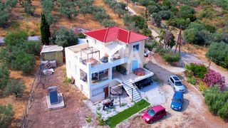 Μεζονέτα 215 τ.μ. για πώληση