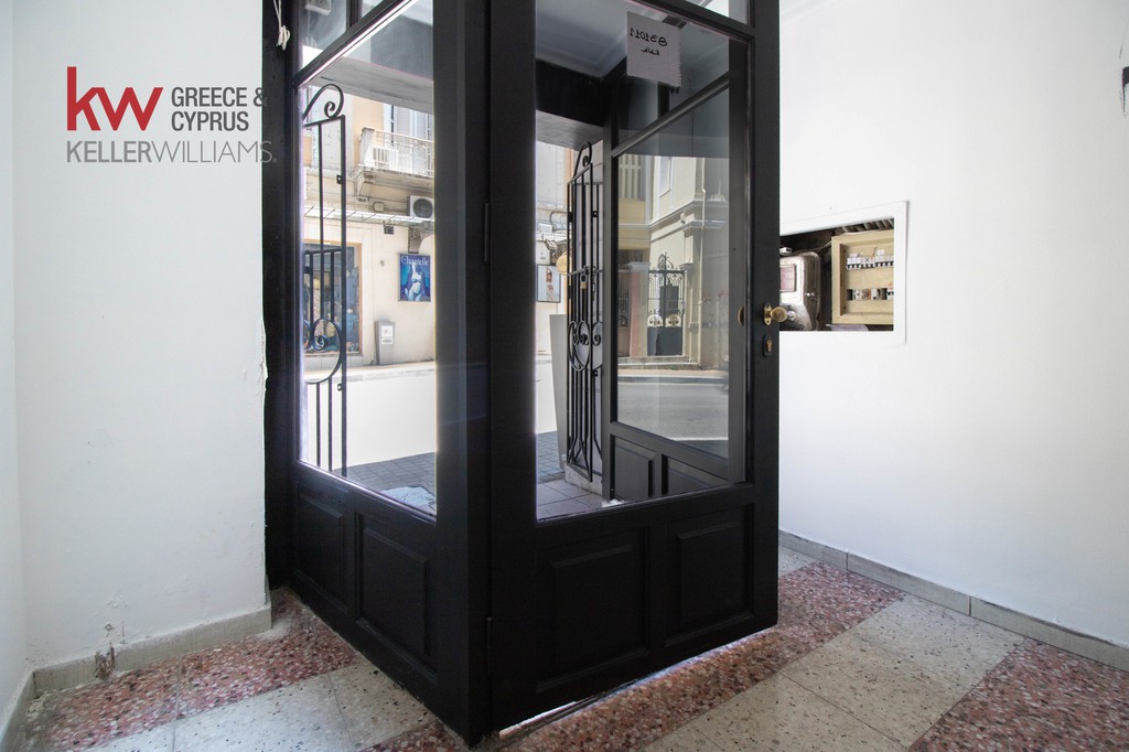 Κατάστημα 55 τ.μ. προς ενοικίαση, Κέντρο Πάτρας