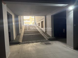 Parking 890 τ.μ. για πώληση