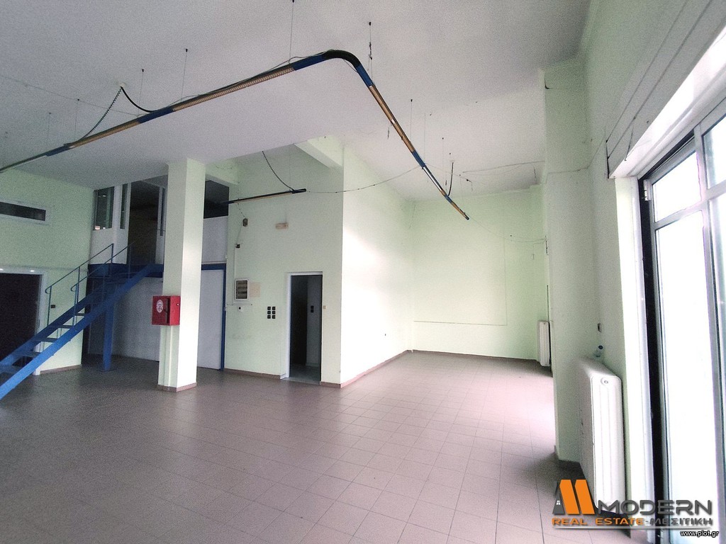 Κατάστημα 162 τ.μ. πρός πώληση, Ν. Ιωαννίνων, Ανατολή