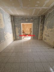 Μονοκατοικία 96 τ.μ. για πώληση, Πειραιάς, Αγία Σοφία-thumb-2