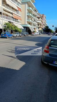 Κατάστημα 25 τ.μ. προς πώληση