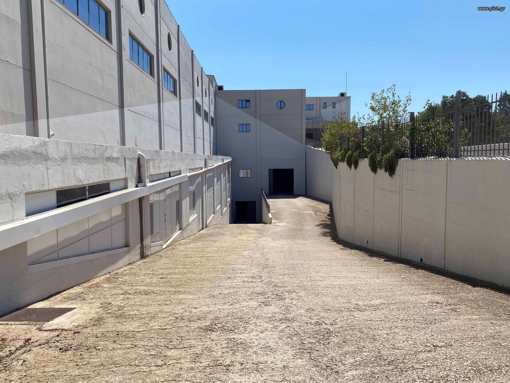 Βιομηχανικός χώρος 17.370 τ.μ. προς ενοικίαση, Αθήνα - Ανατολικά Προάστια, Κορωπί