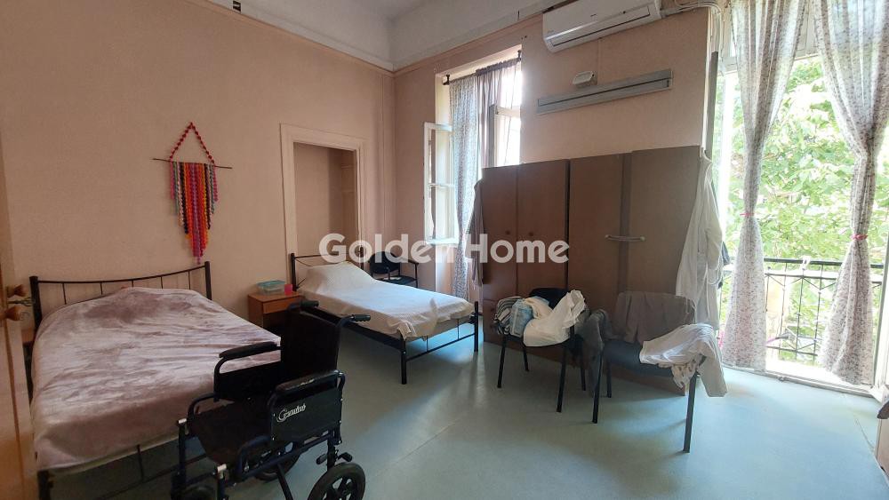 Επιχειρηματικό κτίριο 520 τ.μ. προς πώληση, Πολυτεχνείο