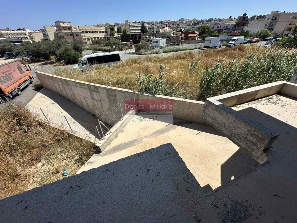 Business bulding 1.692 sqm for rent, Heraklion Prefecture, Heraclion Cretes
