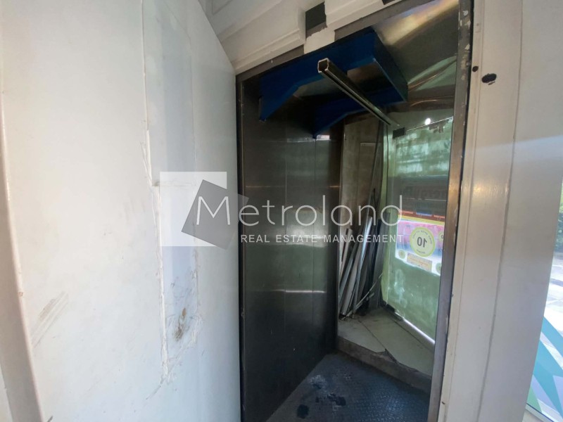 Κατάστημα 170 τ.μ. προς ενοικίαση, Άσπρα Χώματα Νίκαιας
