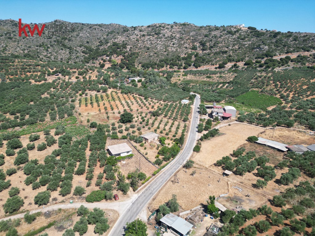 Αγροτεμάχια 1.081,49 τ.μ. προς πώληση, Κεράμια