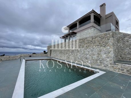 Villa 378 sqm for sale