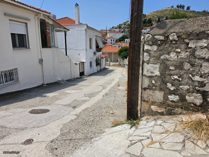 Οικόπεδο 220 τ.μ. προς πώληση, Κέντρο Λίμνης