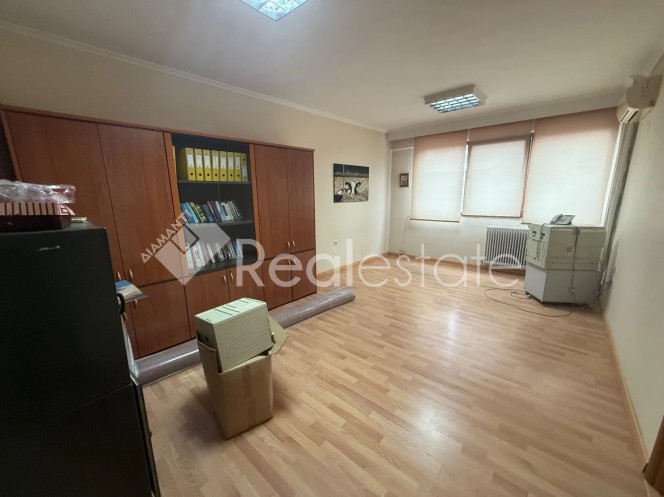 Γραφείο 186 τ.μ. προς πώληση, Βαρδάρης