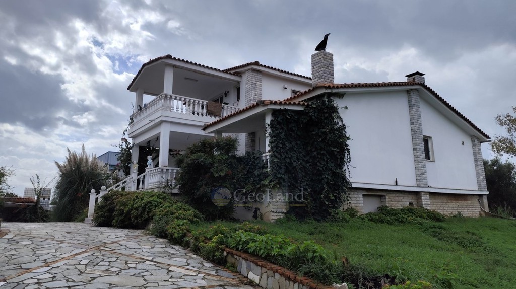 Κτίριο 330 τ.μ. προς πώληση, Μπουρνιάς Καλαμάτας